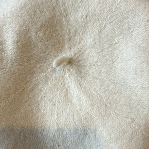 Cream Wool Beret - Picture 4 of 7